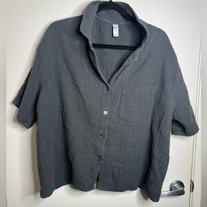 Stars Above Gray Textured Button-Up